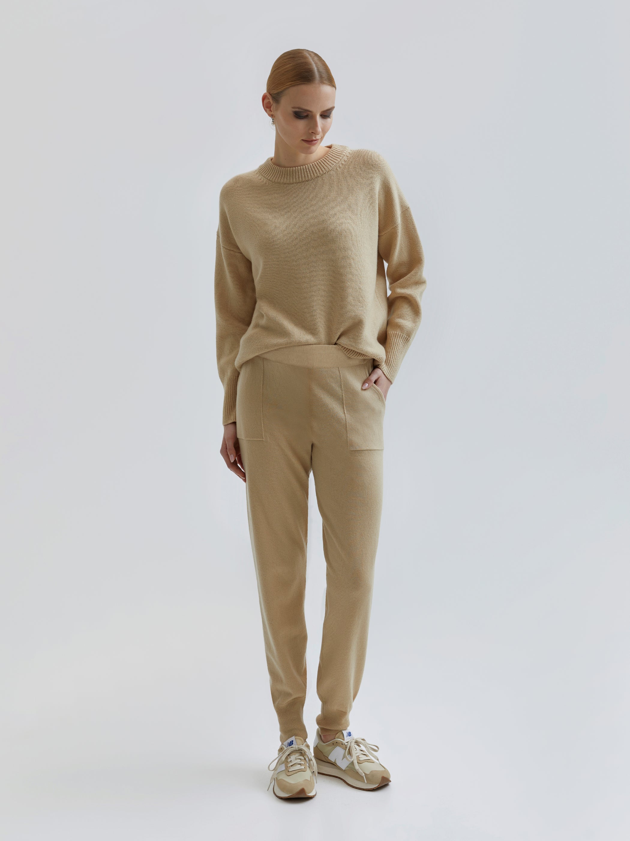 Amila Knit Pants