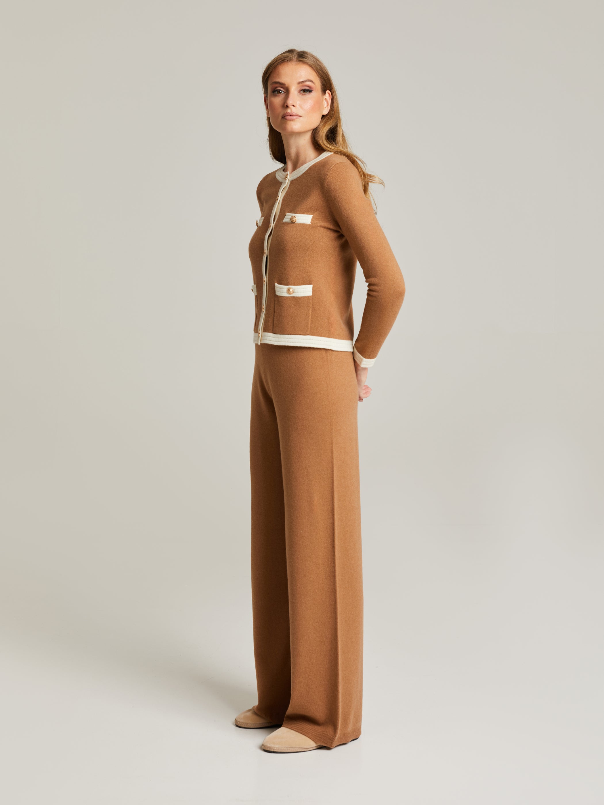 Charlott Merino-Cashmere Cardigan