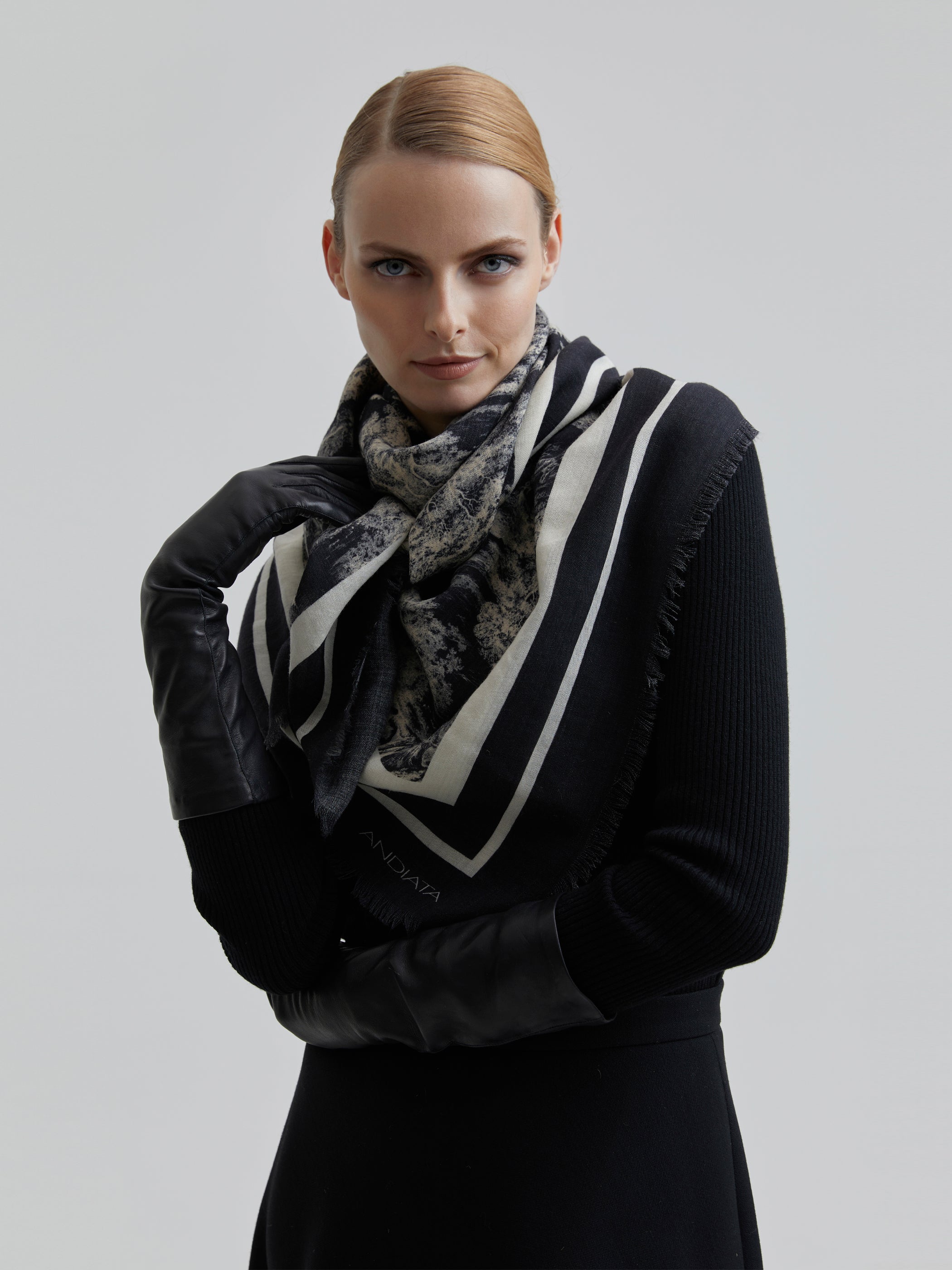 Havina Wool Scarf