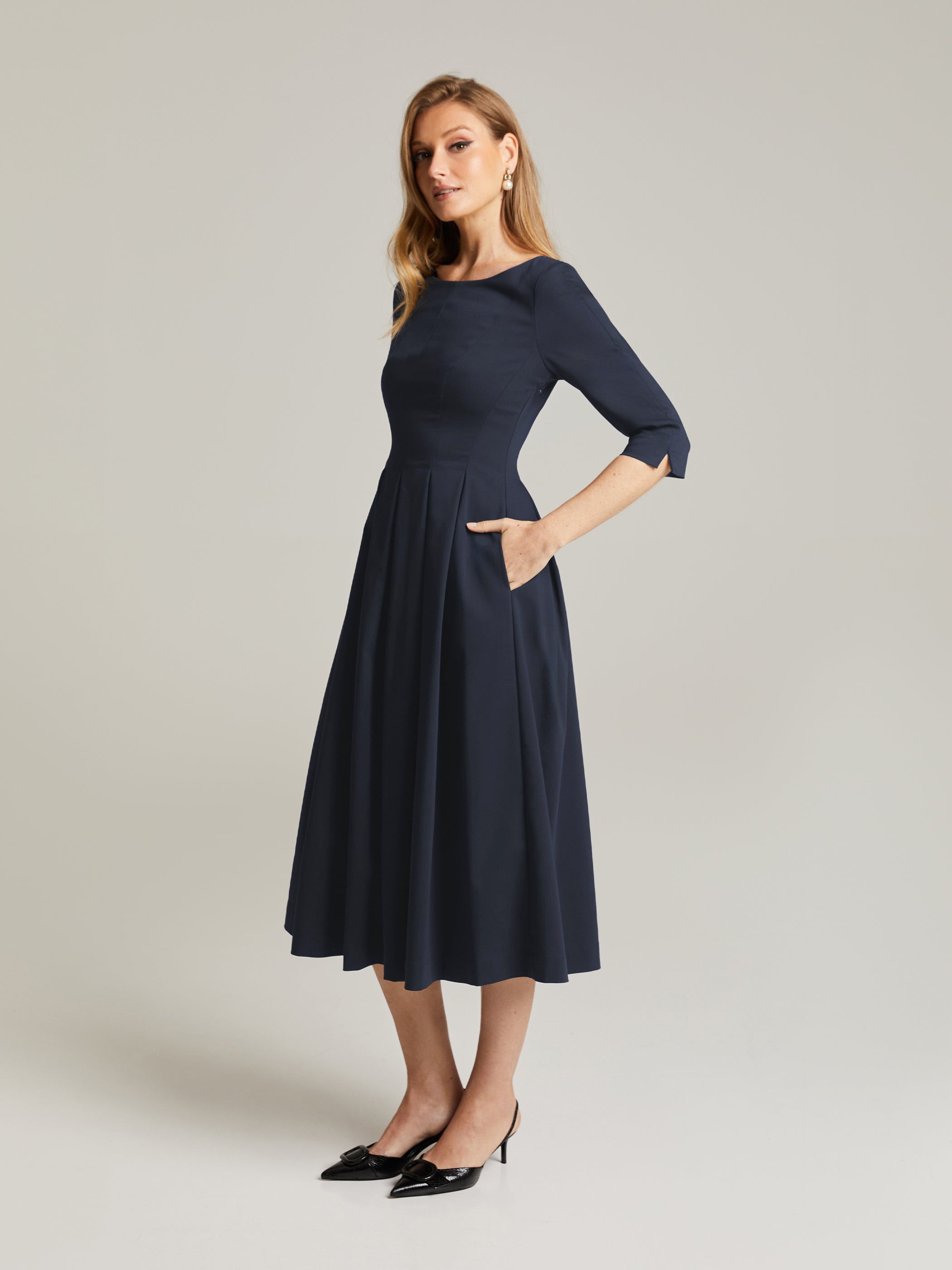 Julitta 3 Dress