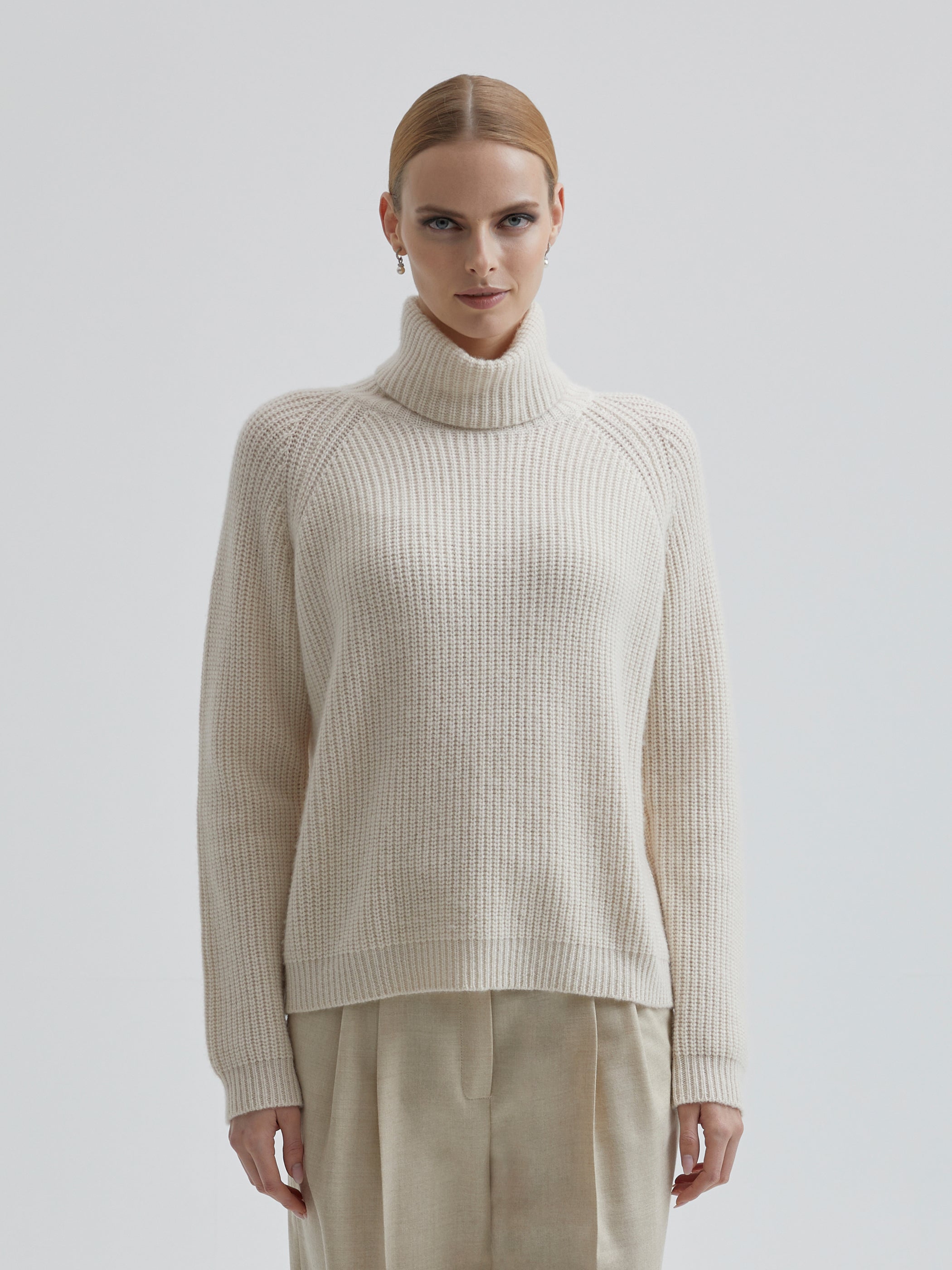 Laure Roll-Neck Knit