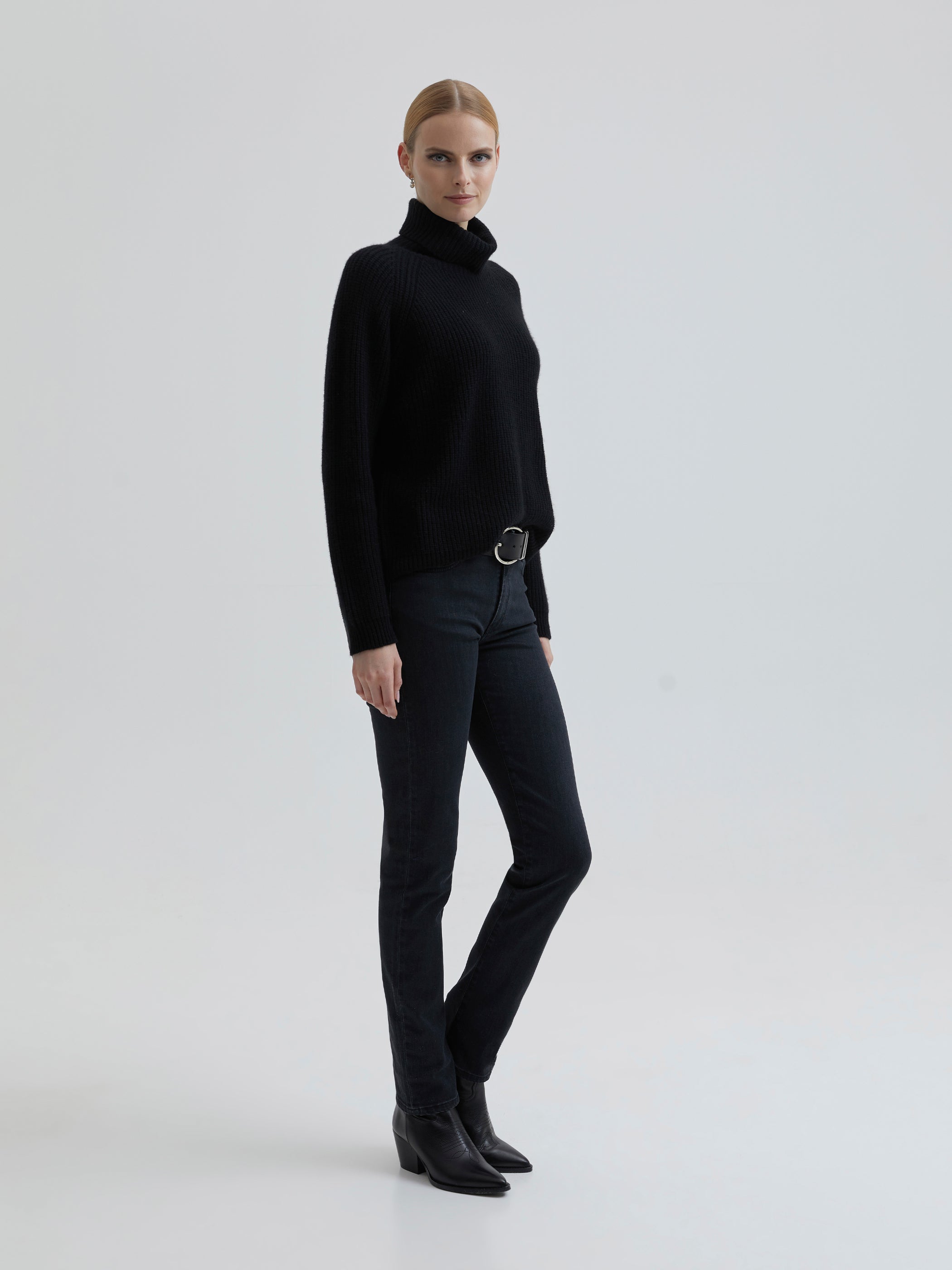 Laure Roll-Neck Knit