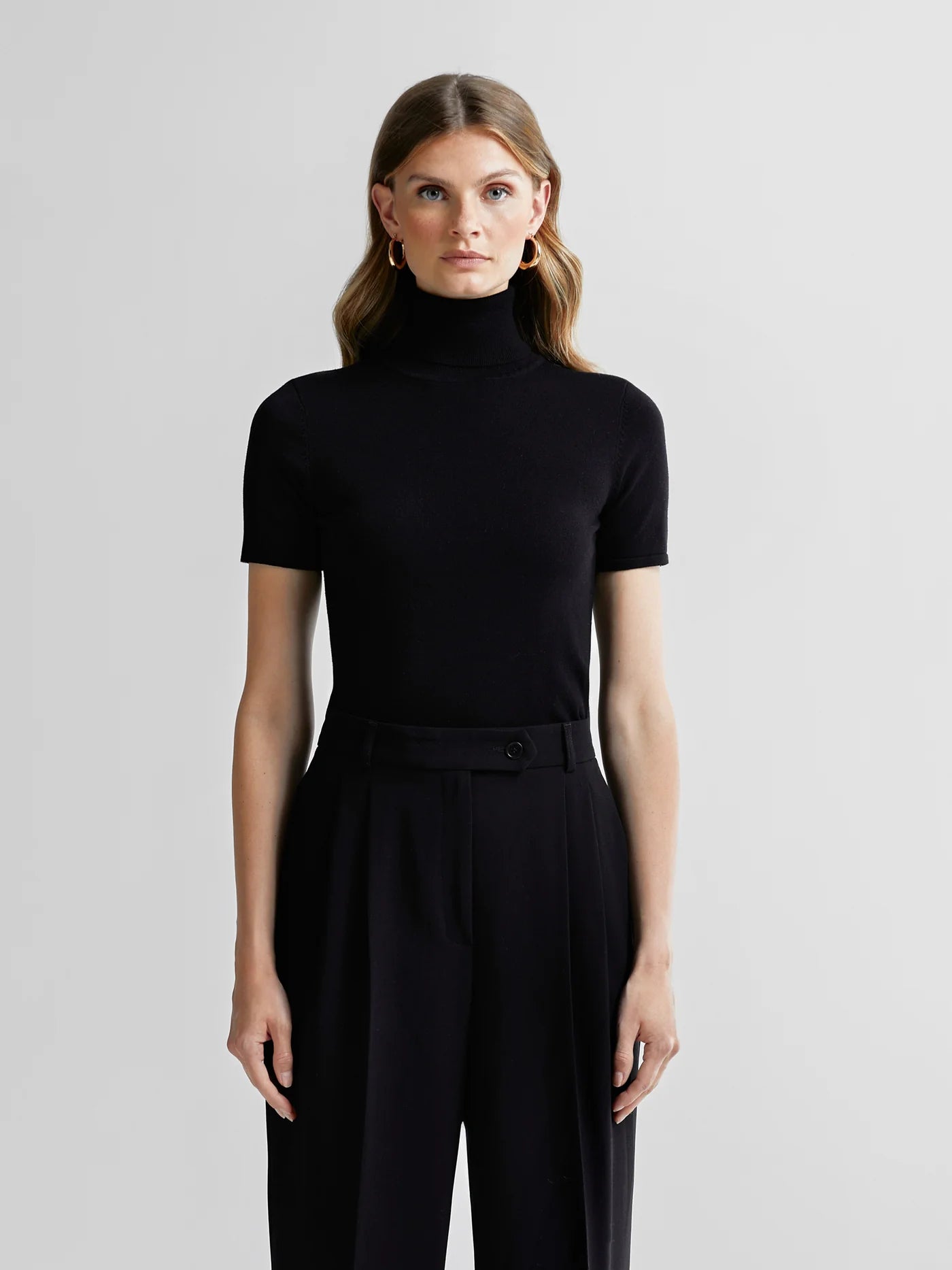 Pola Polo Neck Knit