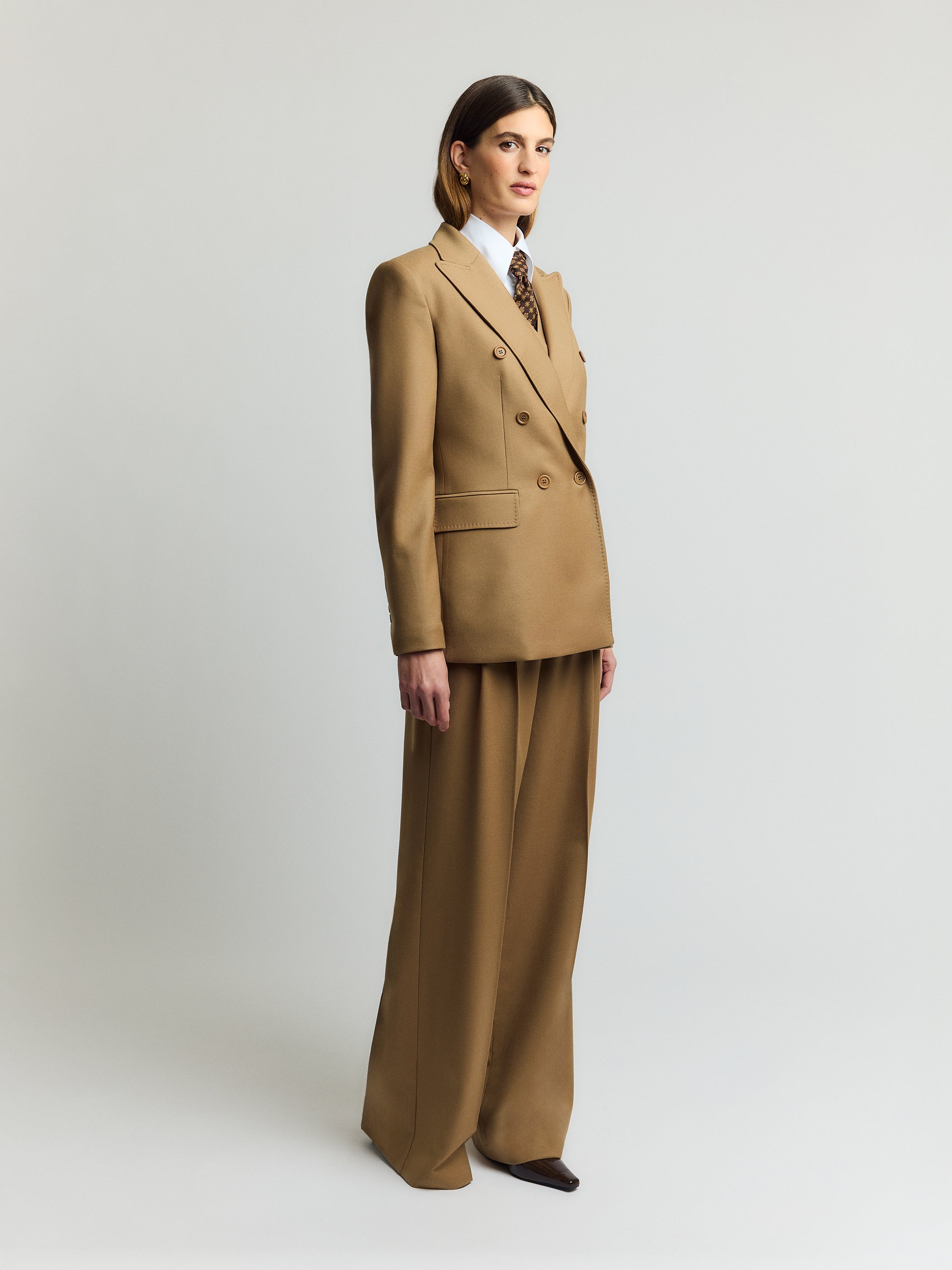 Traci W Blazer