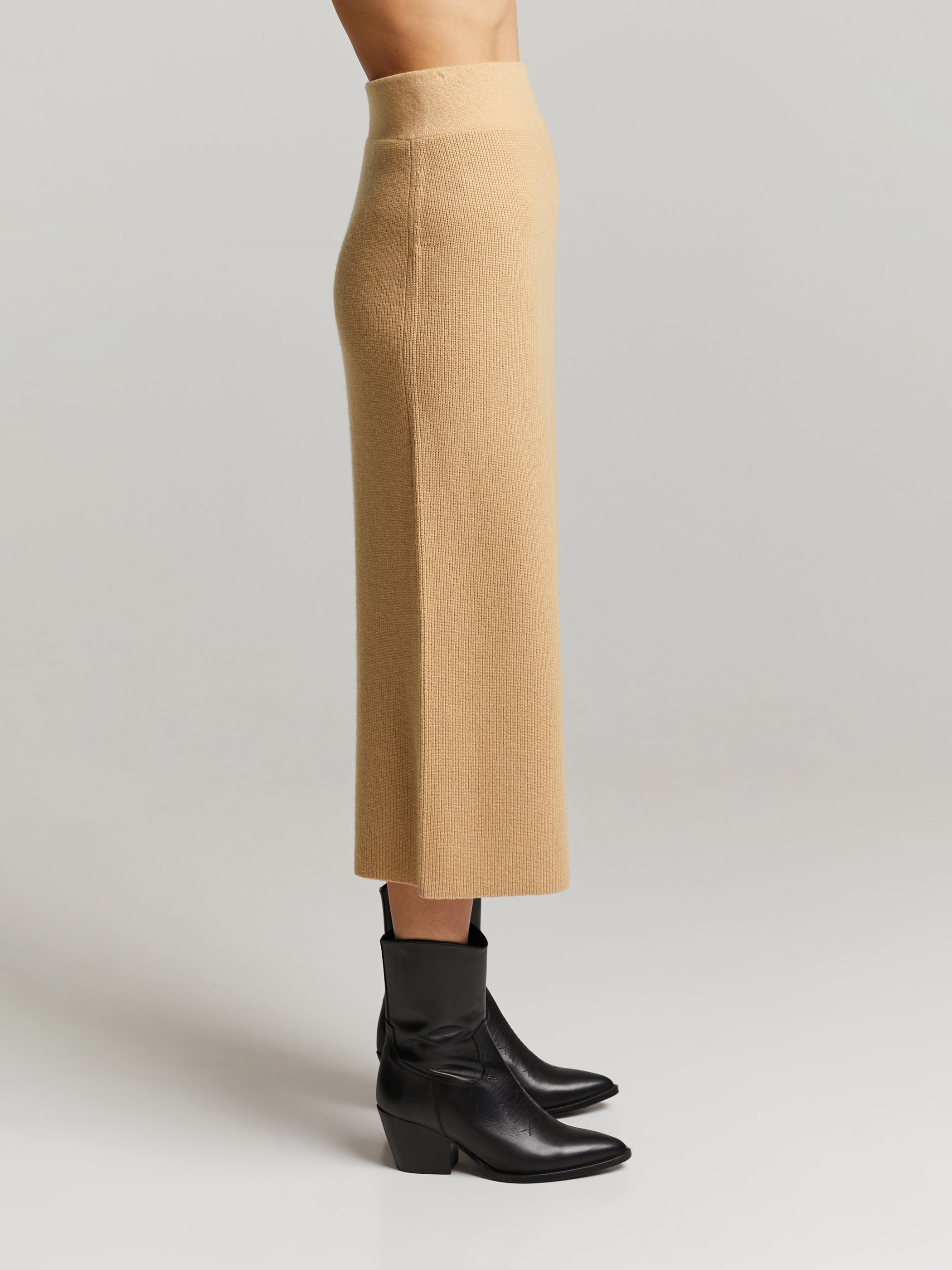 Edmee Merino-Cashmere Skirt