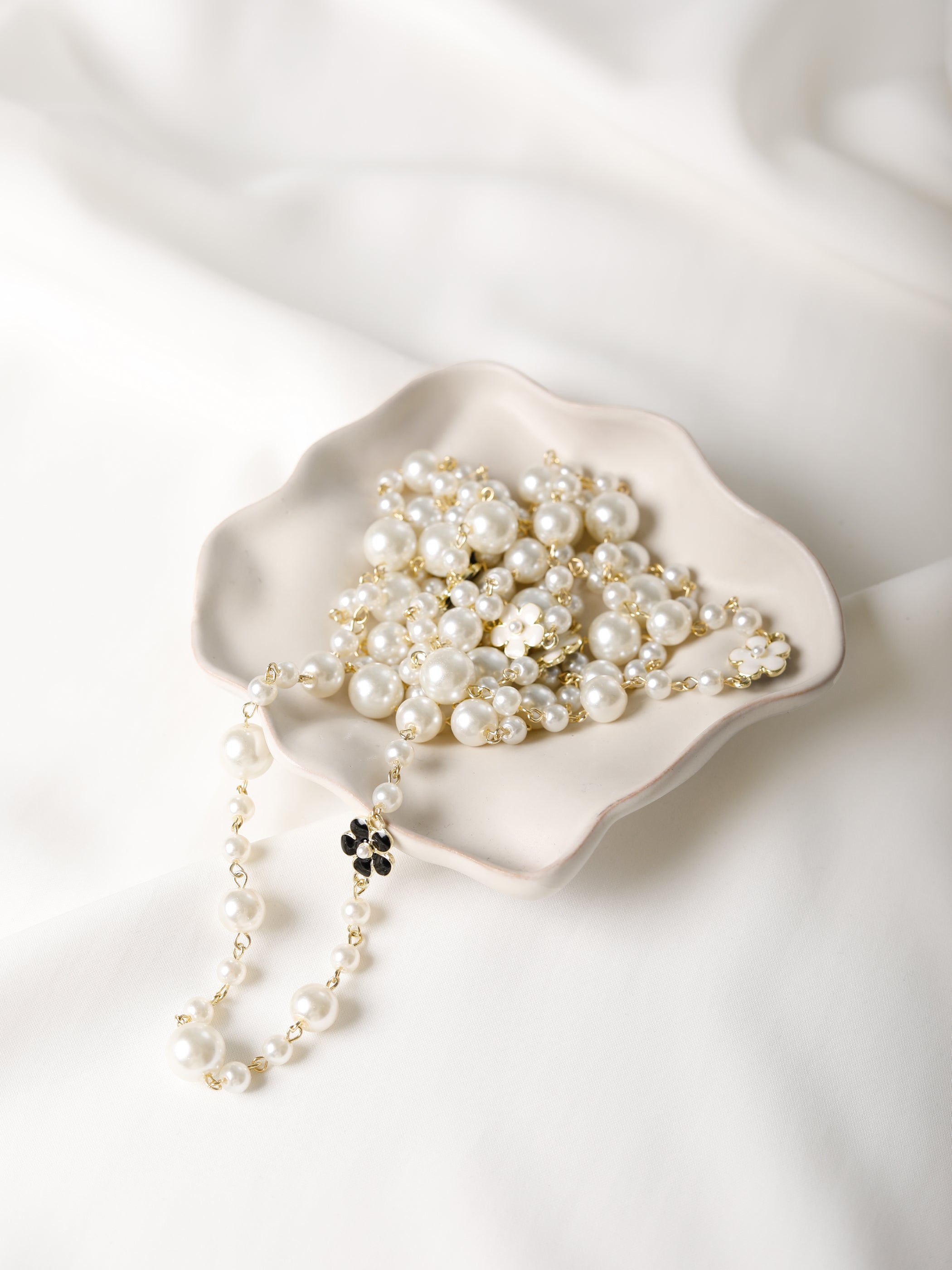 Ophira Pearl Necklace