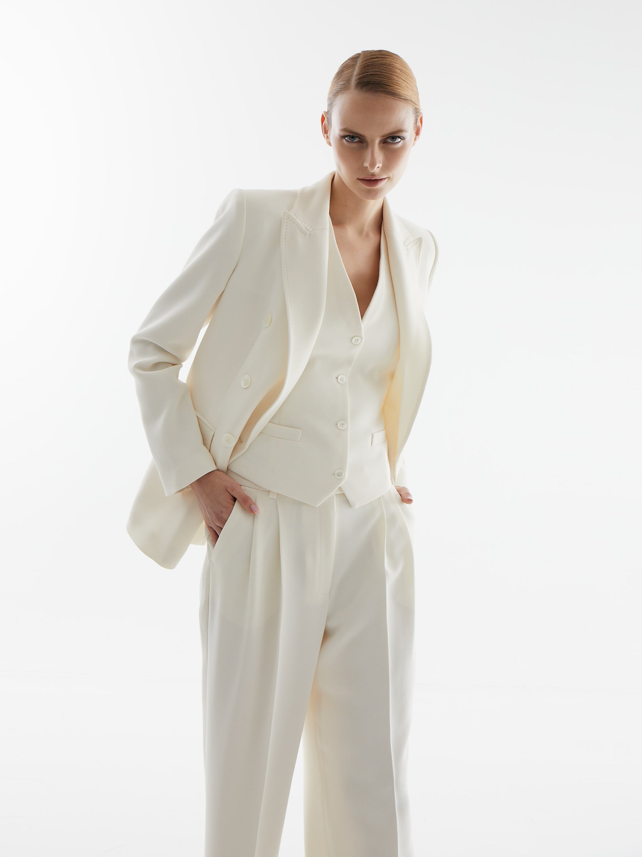 Traci W Blazer