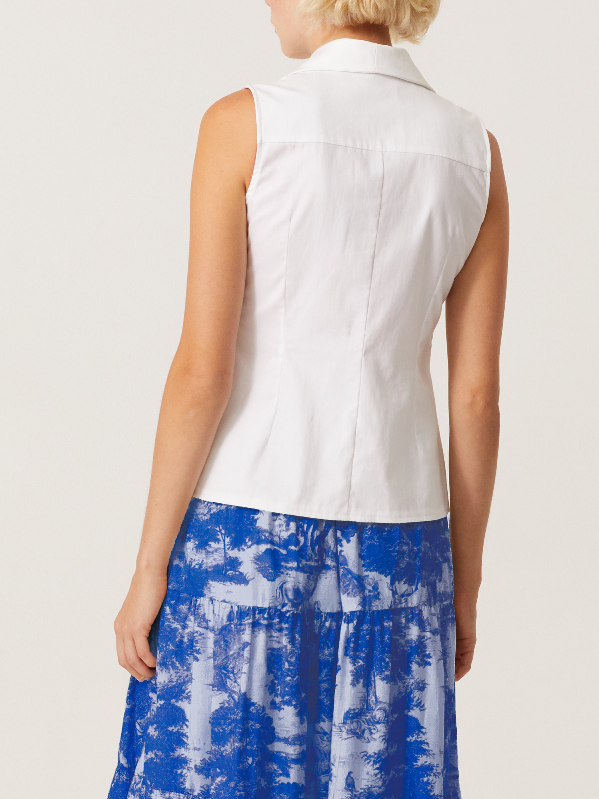 Tess Sleeveless Shirt