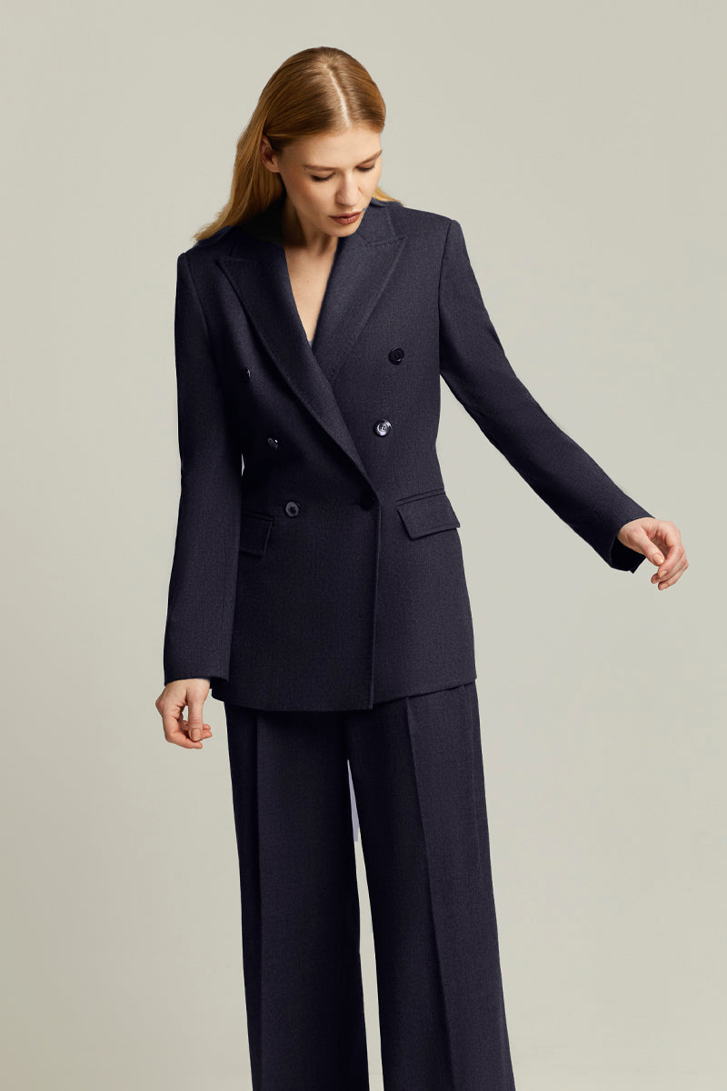 Andiata - Traci 2 Blazer2
