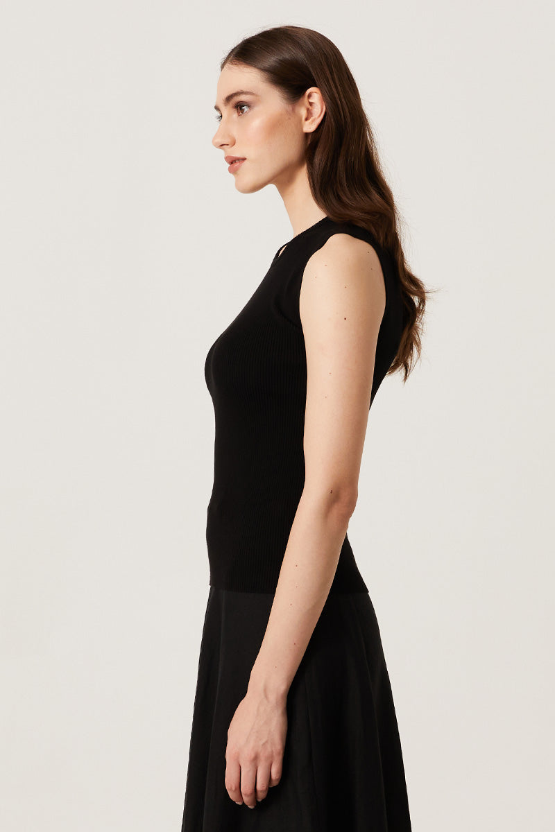 Andiata - Griet R Rib Knit Top2