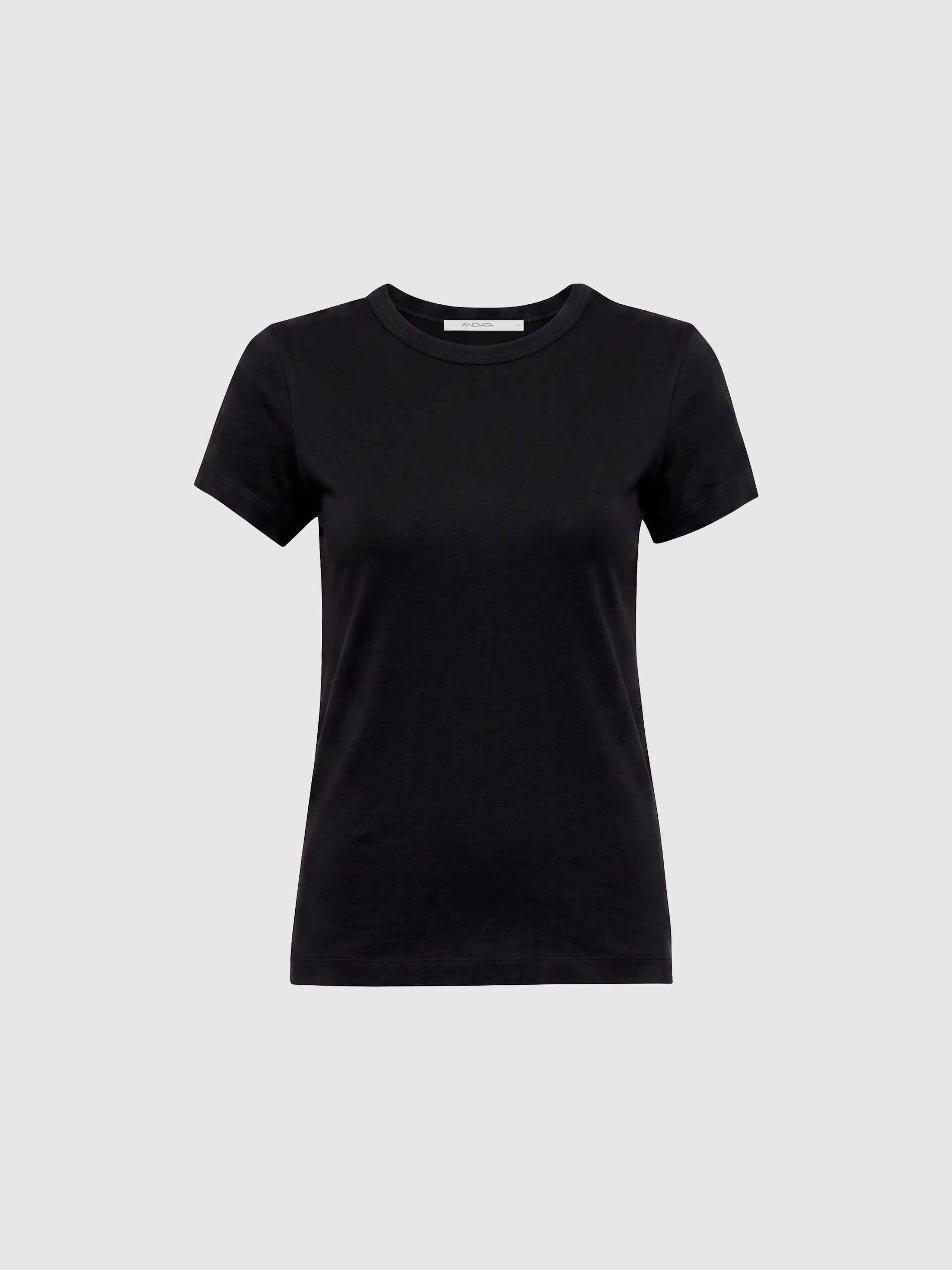 Famie T-Shirt