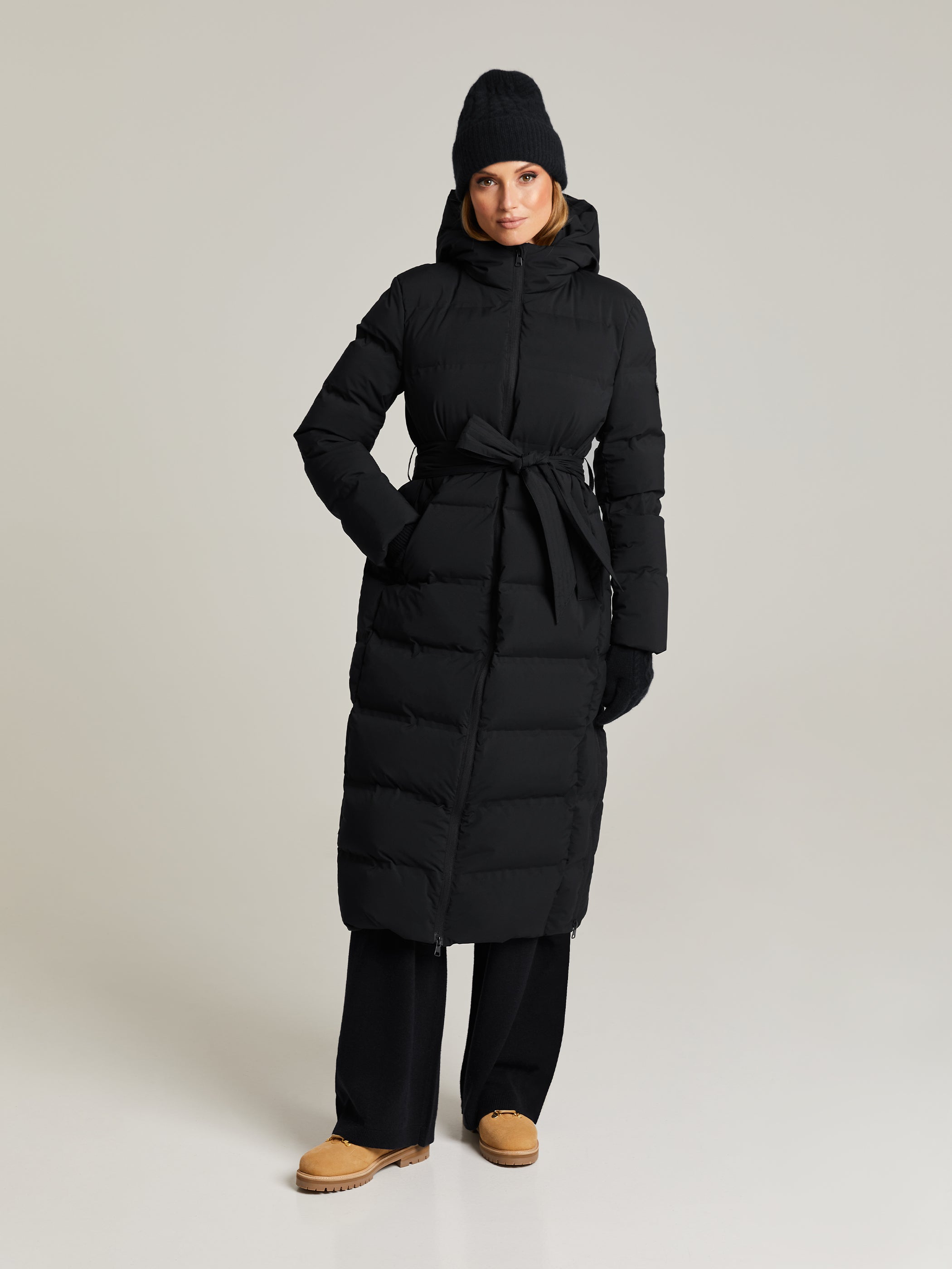 Halen Down Coat Black