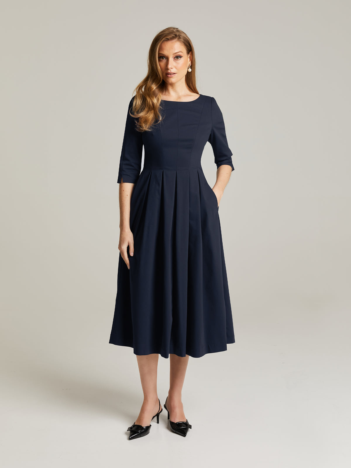 Julitta 3 Dress