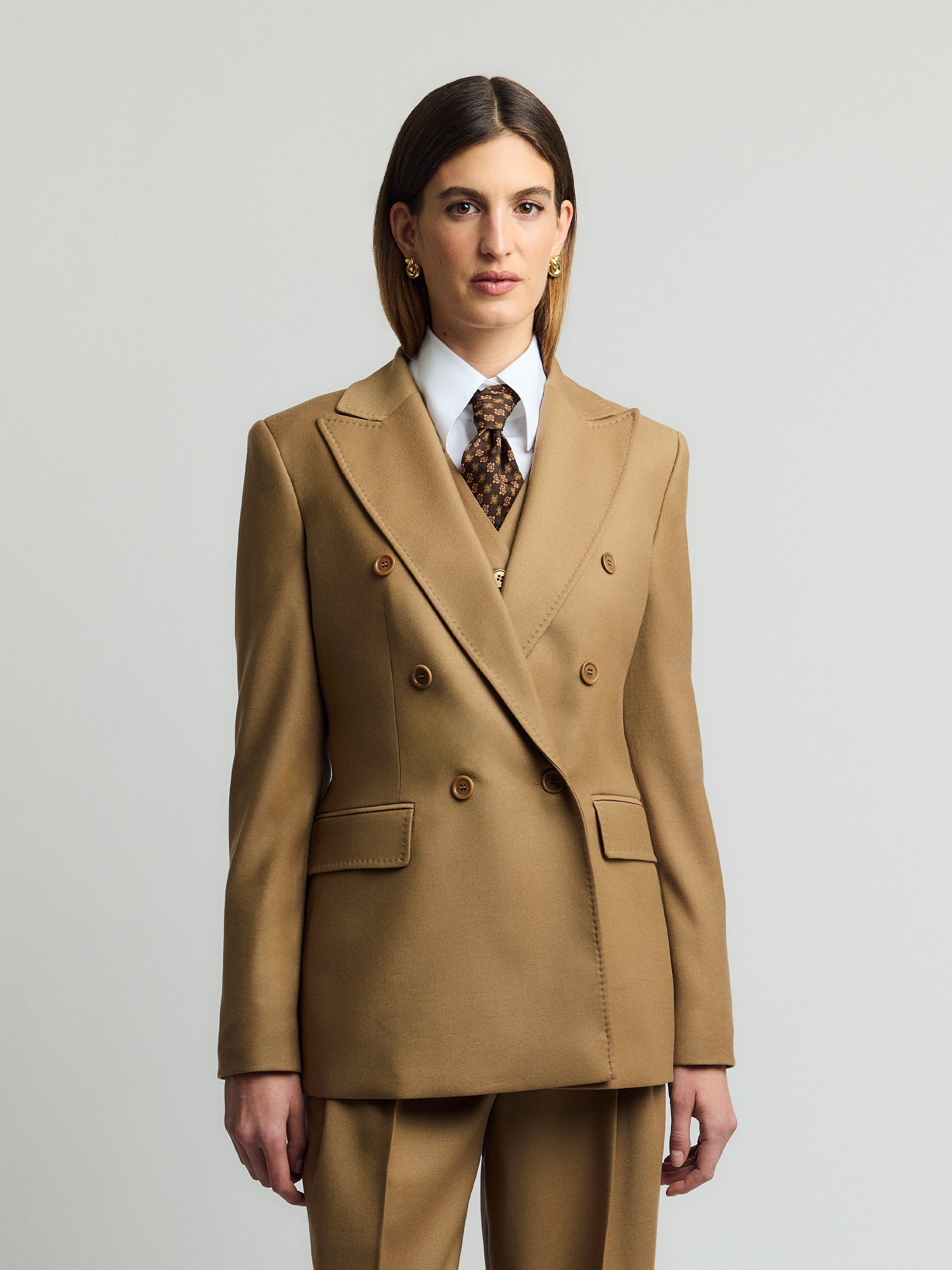 Traci W Blazer