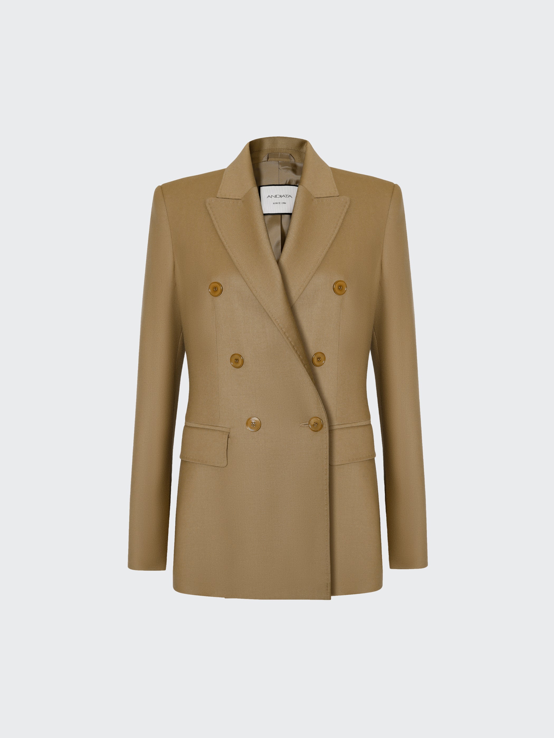 Traci W Blazer