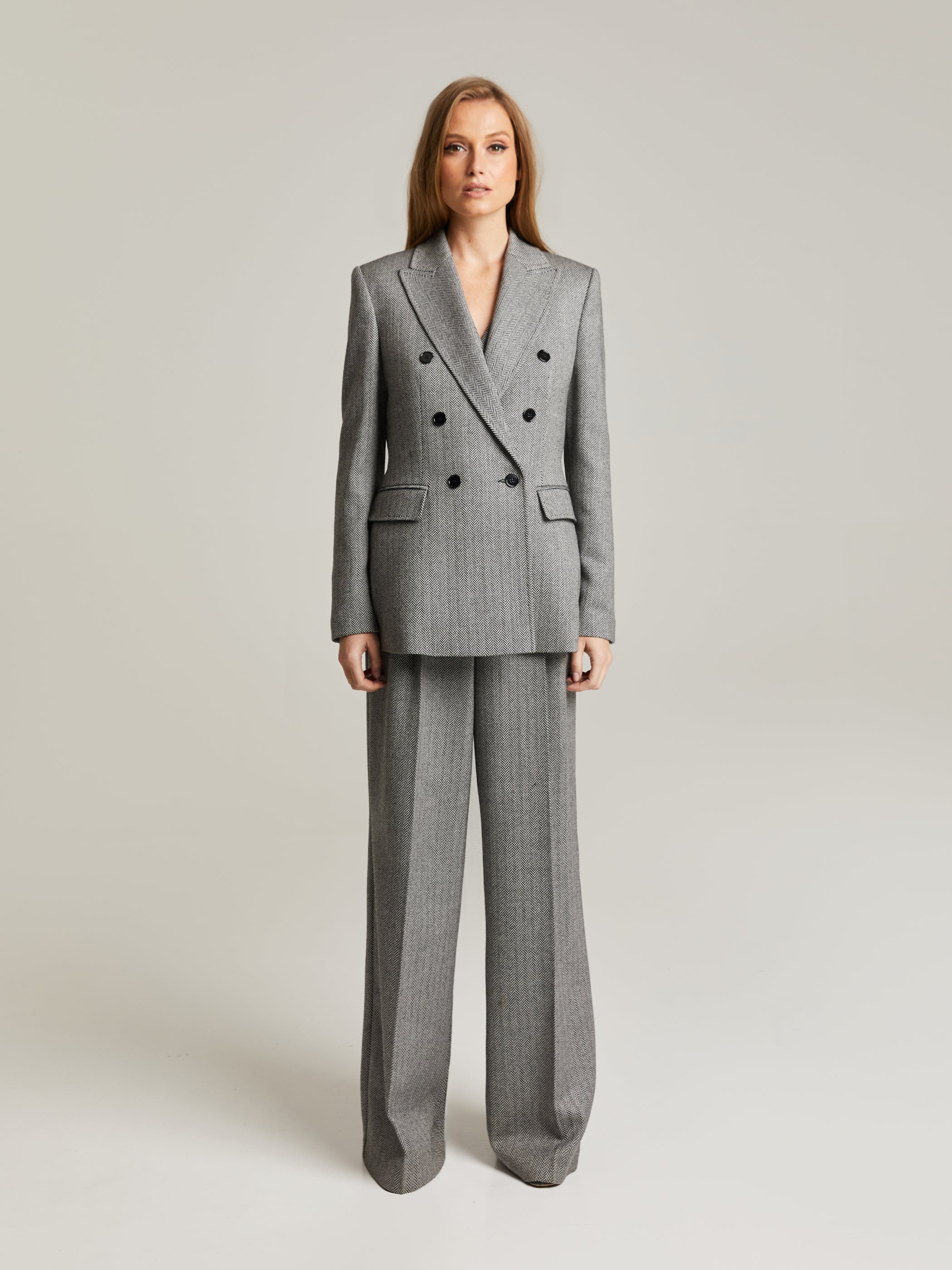 Traci W Blazer