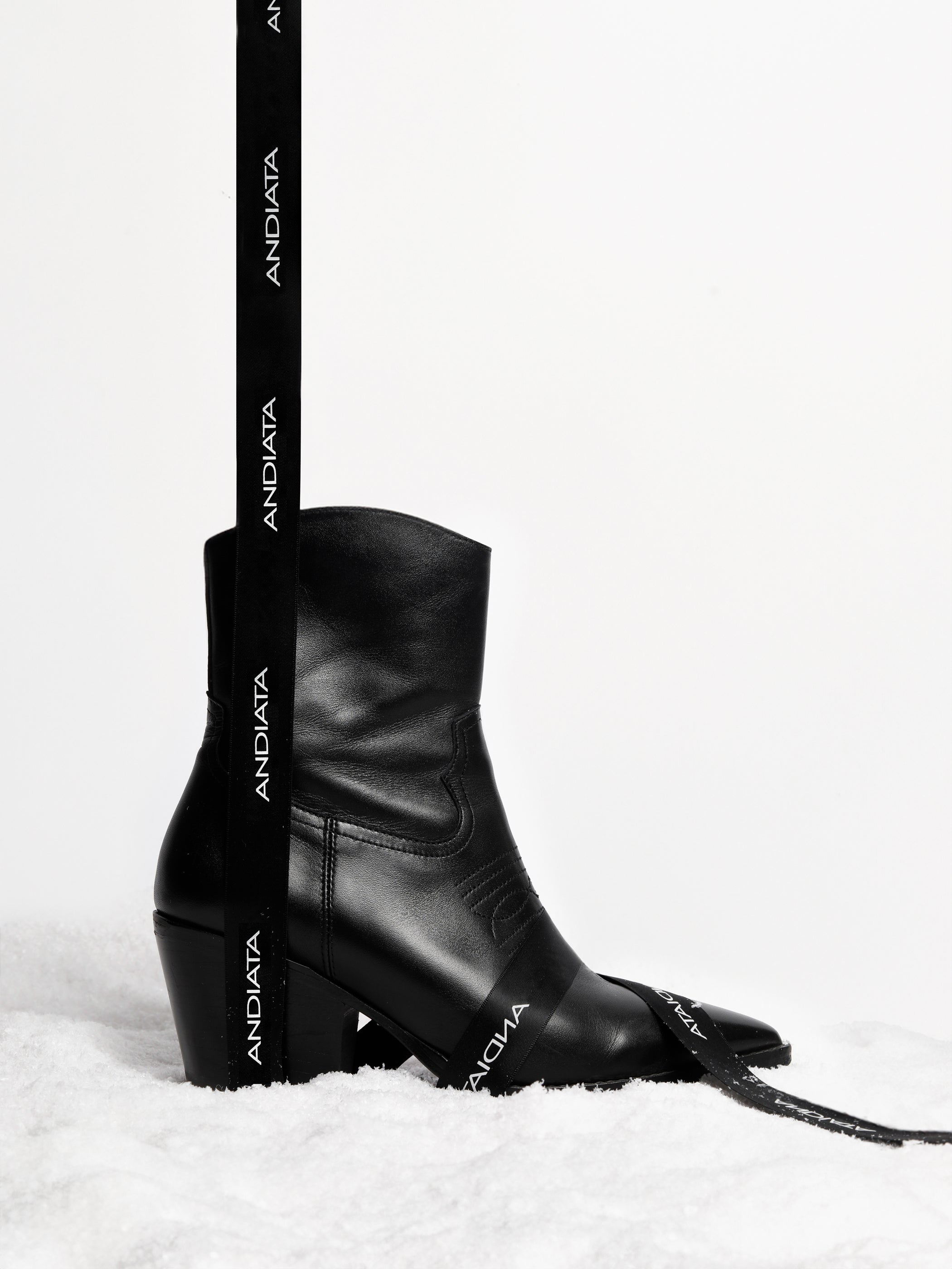 Willem Leather Boots